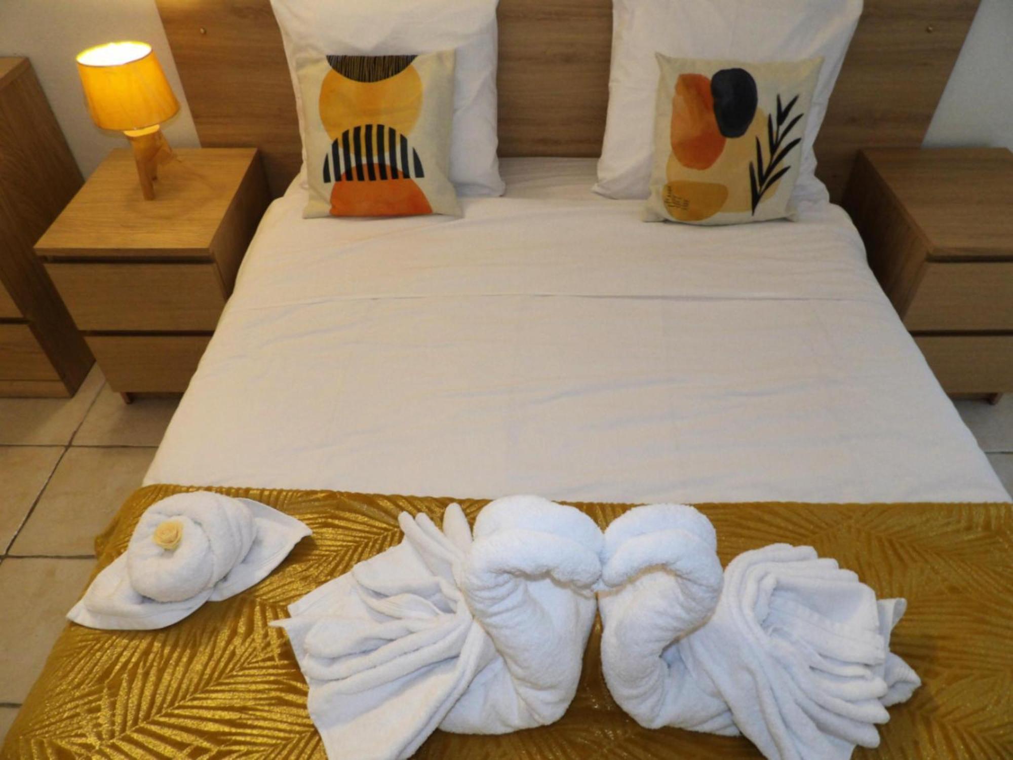 Le Cosy Wiener *Paris*Gare A 300 M*Disneyland* 马恩河畔尚 外观 照片