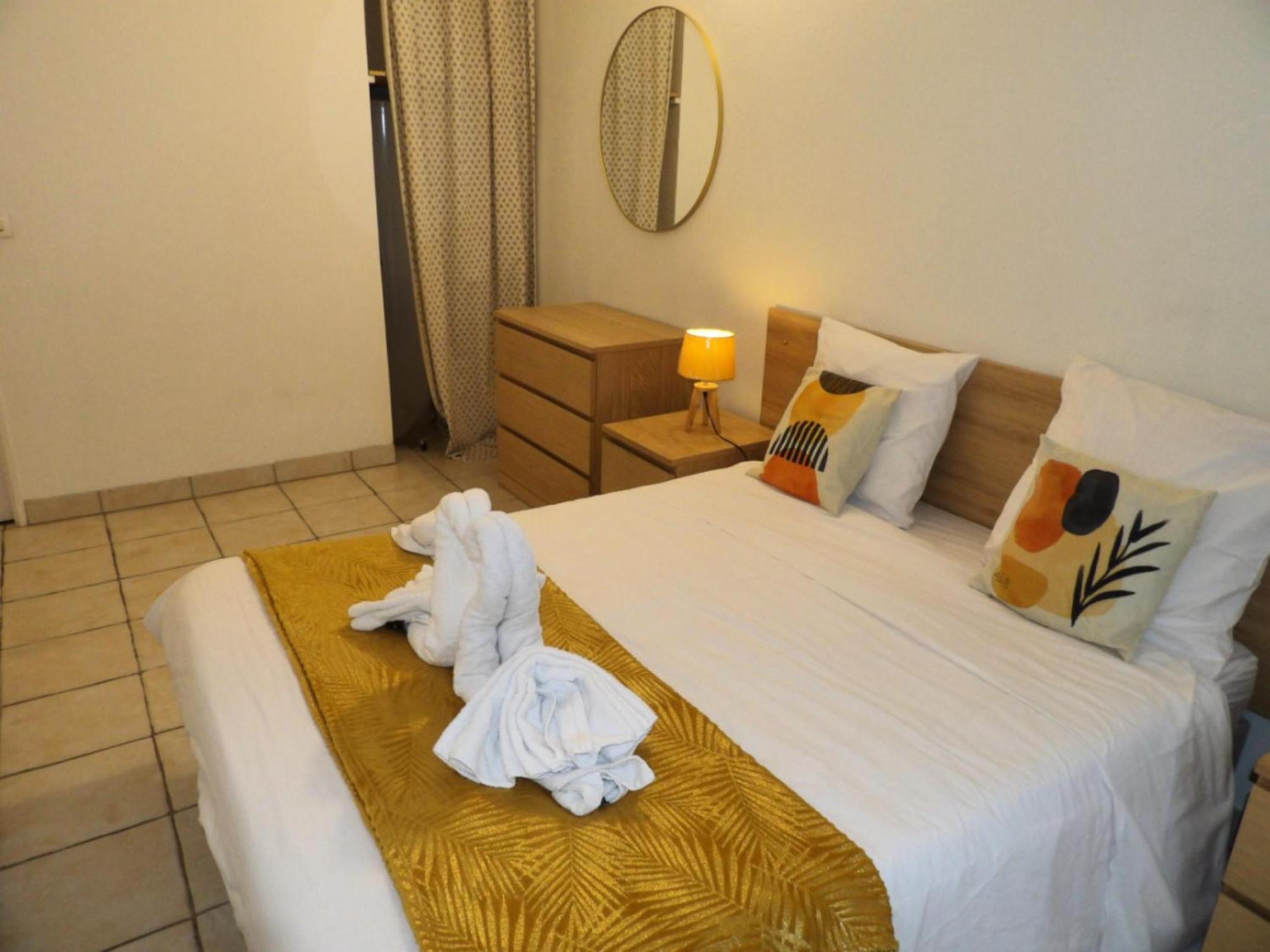 Le Cosy Wiener *Paris*Gare A 300 M*Disneyland* 马恩河畔尚 外观 照片
